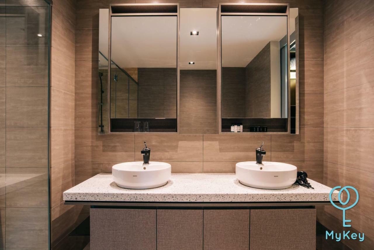 Expressionz Professional Suites By Mykey Kuala Lumpur Exteriör bild Bathroom